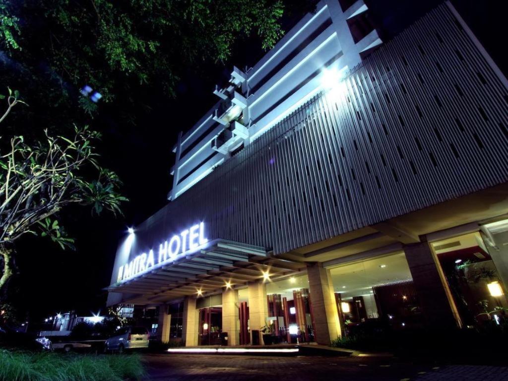 Mitra Bandung Hotel Exterior foto