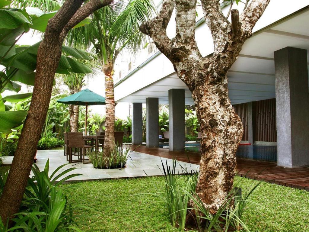 Mitra Bandung Hotel Exterior foto