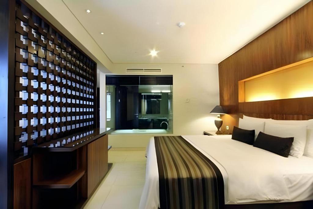 Mitra Bandung Hotel Exterior foto